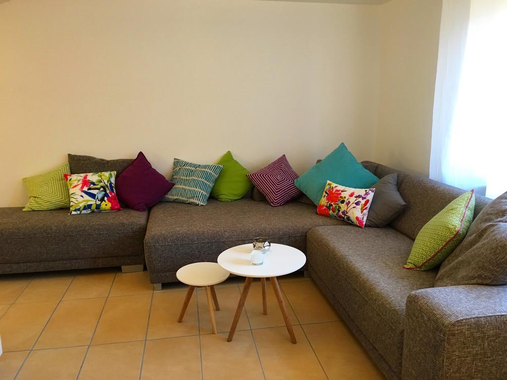 מיינץ Ferienhaus Zur Mainpforte מראה חיצוני תמונה