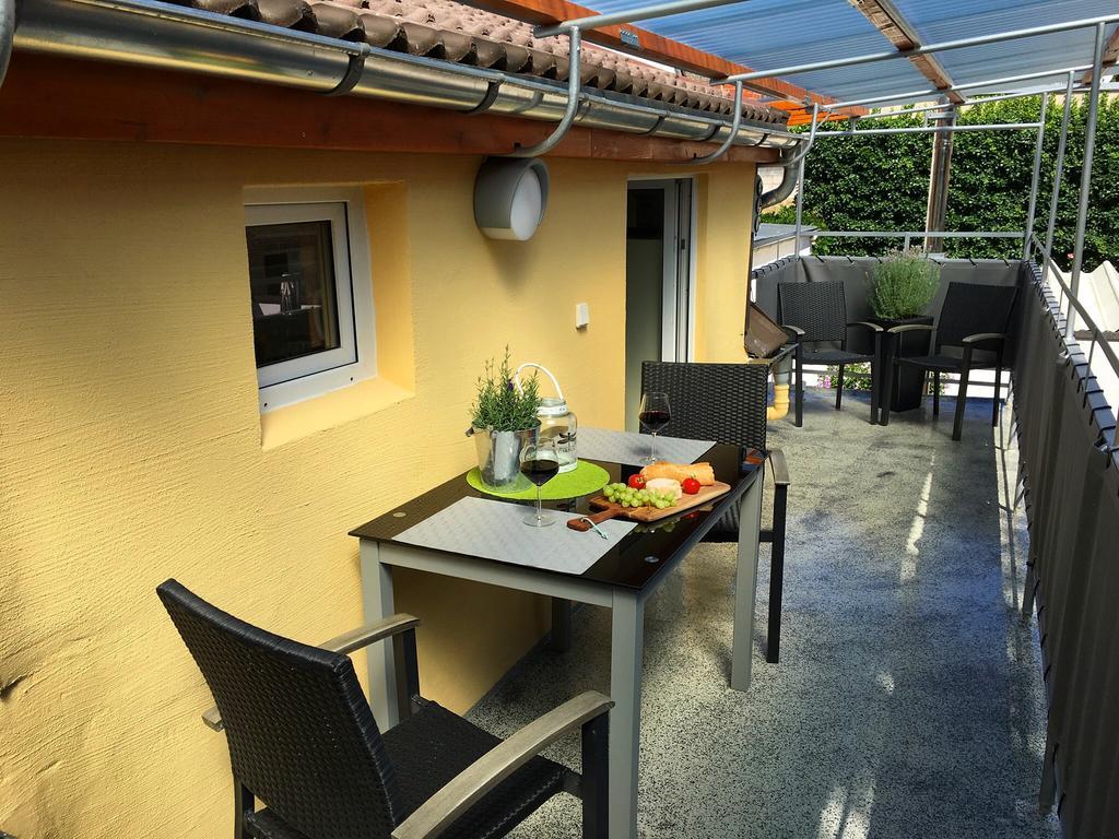 מיינץ Ferienhaus Zur Mainpforte מראה חיצוני תמונה